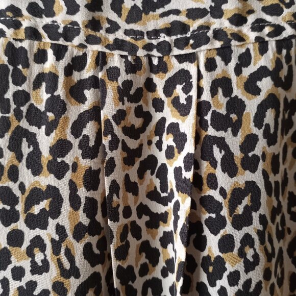 'J.CREW' 100% Silk Blouse Size 8 Cheetah print EUC - Picture 8 of 12